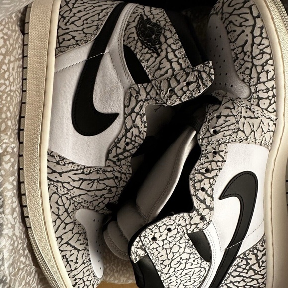 Air Jordan 1 Retro OG High Cement Elephant Print DZ5485-052 Men's - Picture 6 of 16